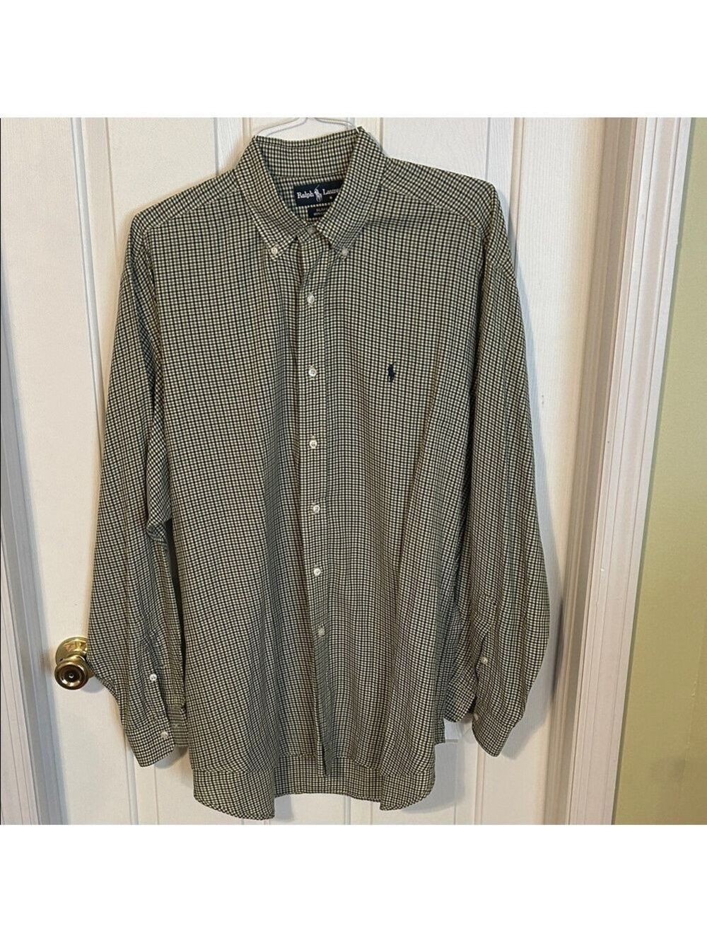 Ralph Lauren “Blake” Navy/green plaid button down shirt. Size L. Long sleeves.